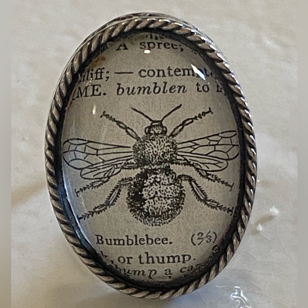 Silver Bee Ring - image 1